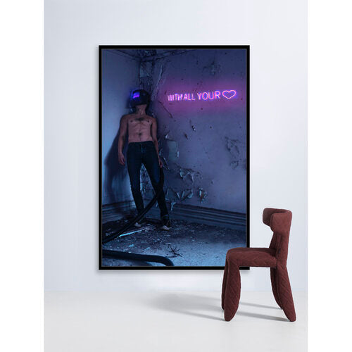 Daniel Anderson is not only an extremely accomplished Photographer, but an entirely intriguing artist. His mind is swarming with imagery that erupts constantly into ever evolving portraiture exploring human identity, emotion and existence.