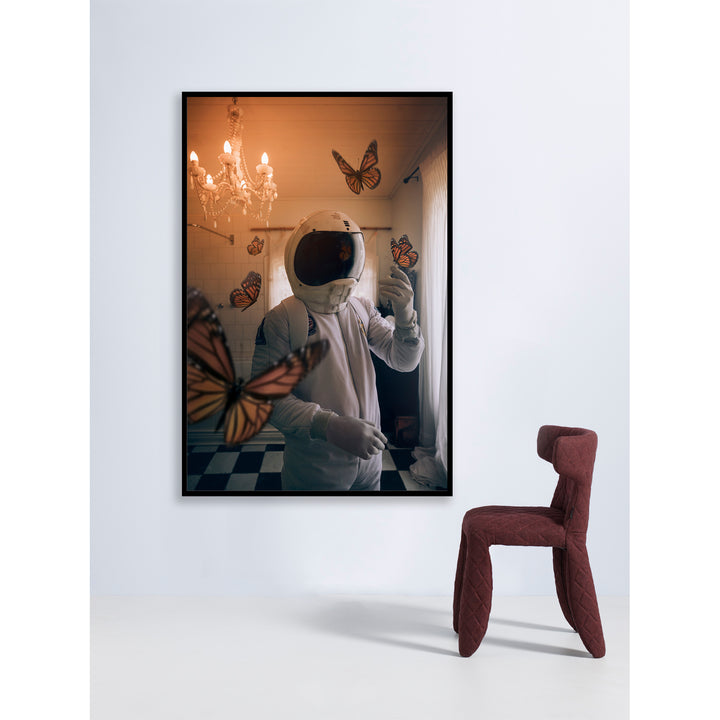Daniel Anderson is not only an extremely accomplished Photographer, but an entirely intriguing artist. His mind is swarming with imagery that erupts constantly into ever evolving portraiture exploring human identity, emotion and existence.