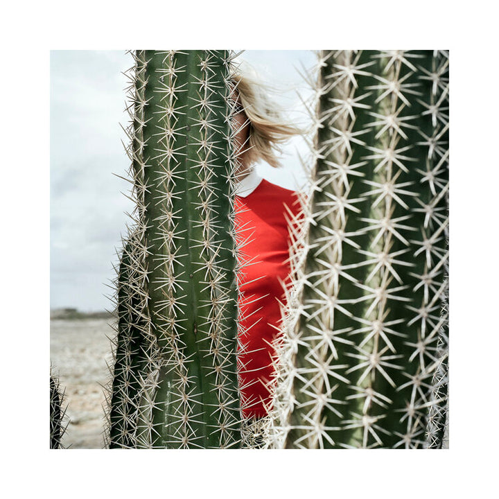 Annelie Vandendael is a photographer born in Belgium and raised in France. Inspired by the tendency of fashion photography to manipulate subjects and the human body, and believing that this process of falsifying feminine beauty is extremely damaging, she seeks to represent real, authentic people, keeping intact their imperfection.