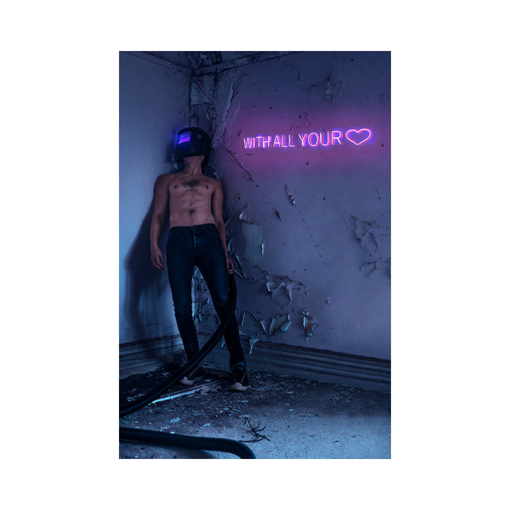 Daniel Anderson is not only an extremely accomplished Photographer, but an entirely intriguing artist. His mind is swarming with imagery that erupts constantly into ever evolving portraiture exploring human identity, emotion and existence.