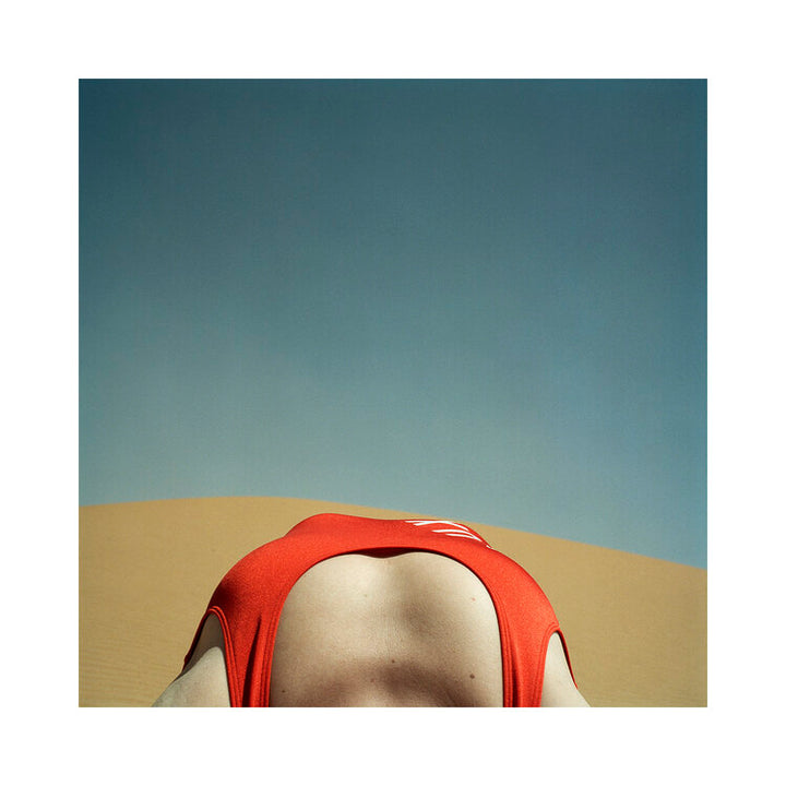 Annelie Vandendael is a photographer born in Belgium and raised in France. Inspired by the tendency of fashion photography to manipulate subjects and the human body, and believing that this process of falsifying feminine beauty is extremely damaging, she seeks to represent real, authentic people, keeping intact their imperfection.